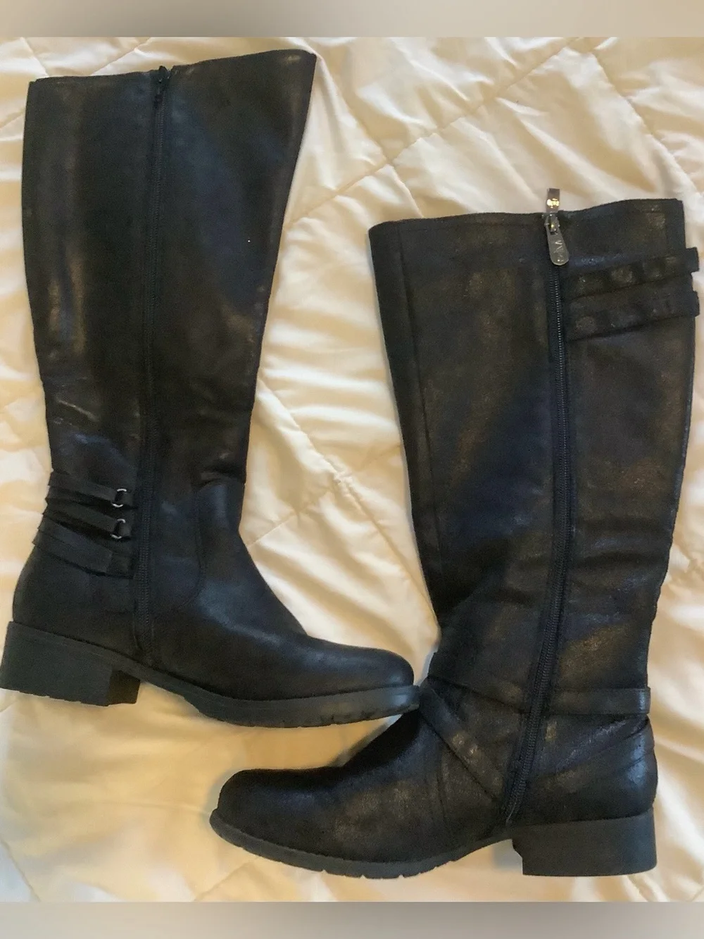 N/A stylish black